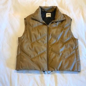 ZARA NWOT faux leather puffer vest, size XS